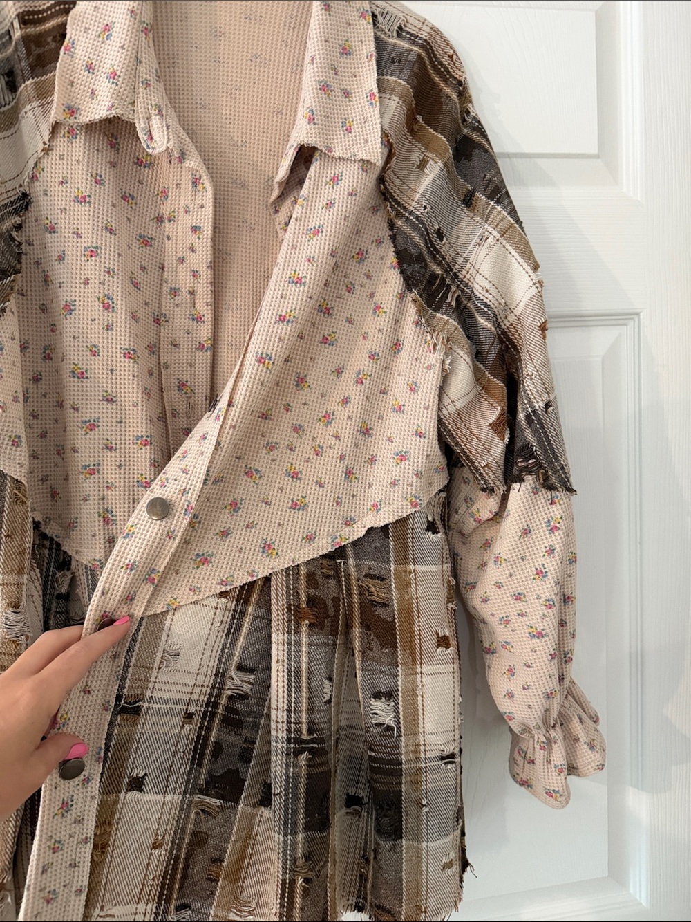 POL Mixed-Print Beige and Brown Button-Down Shirt - Picture 5 of 6